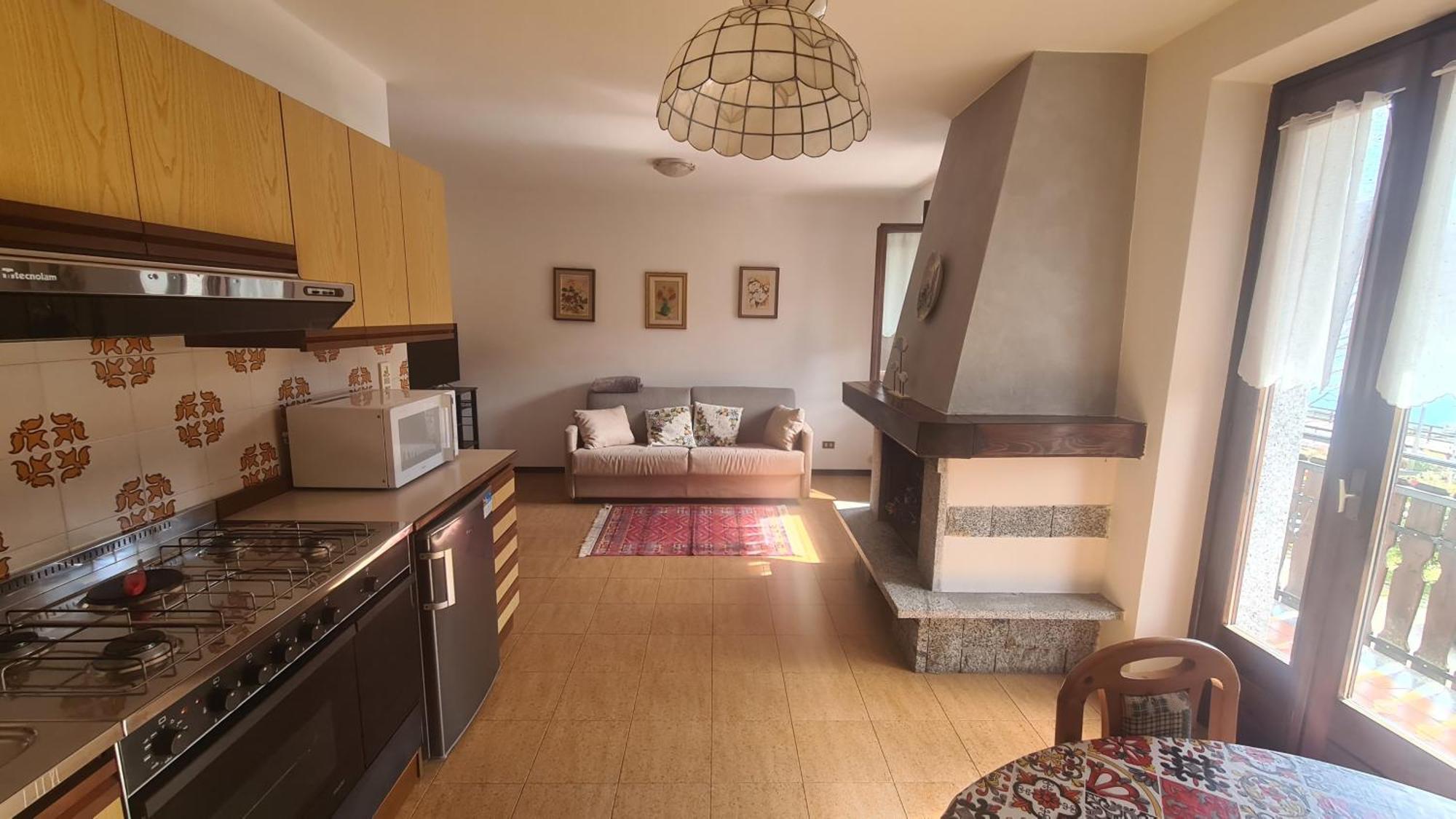 Appartement Bioledro Casa Lena à Mezzolago Extérieur photo