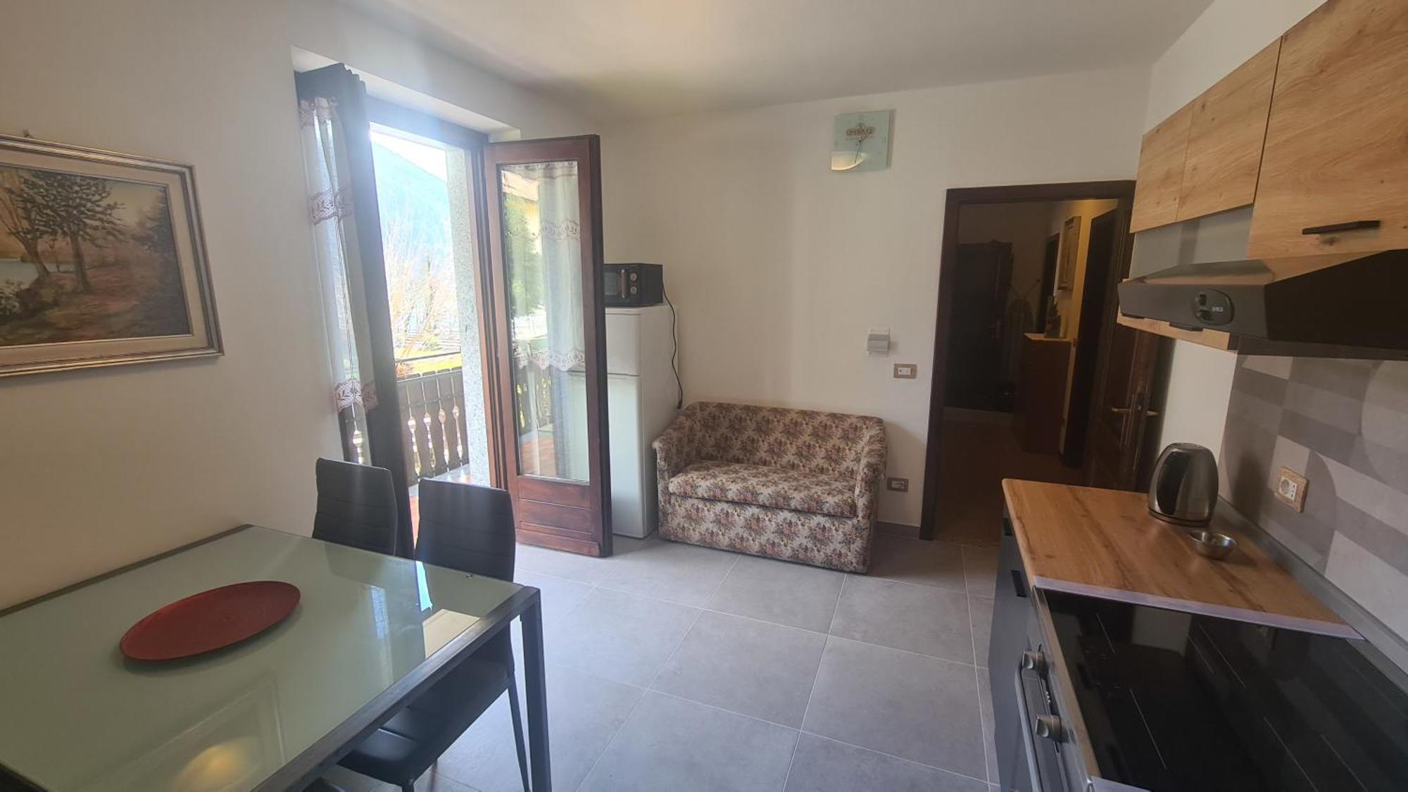 Appartement Bioledro Casa Lena à Mezzolago Extérieur photo
