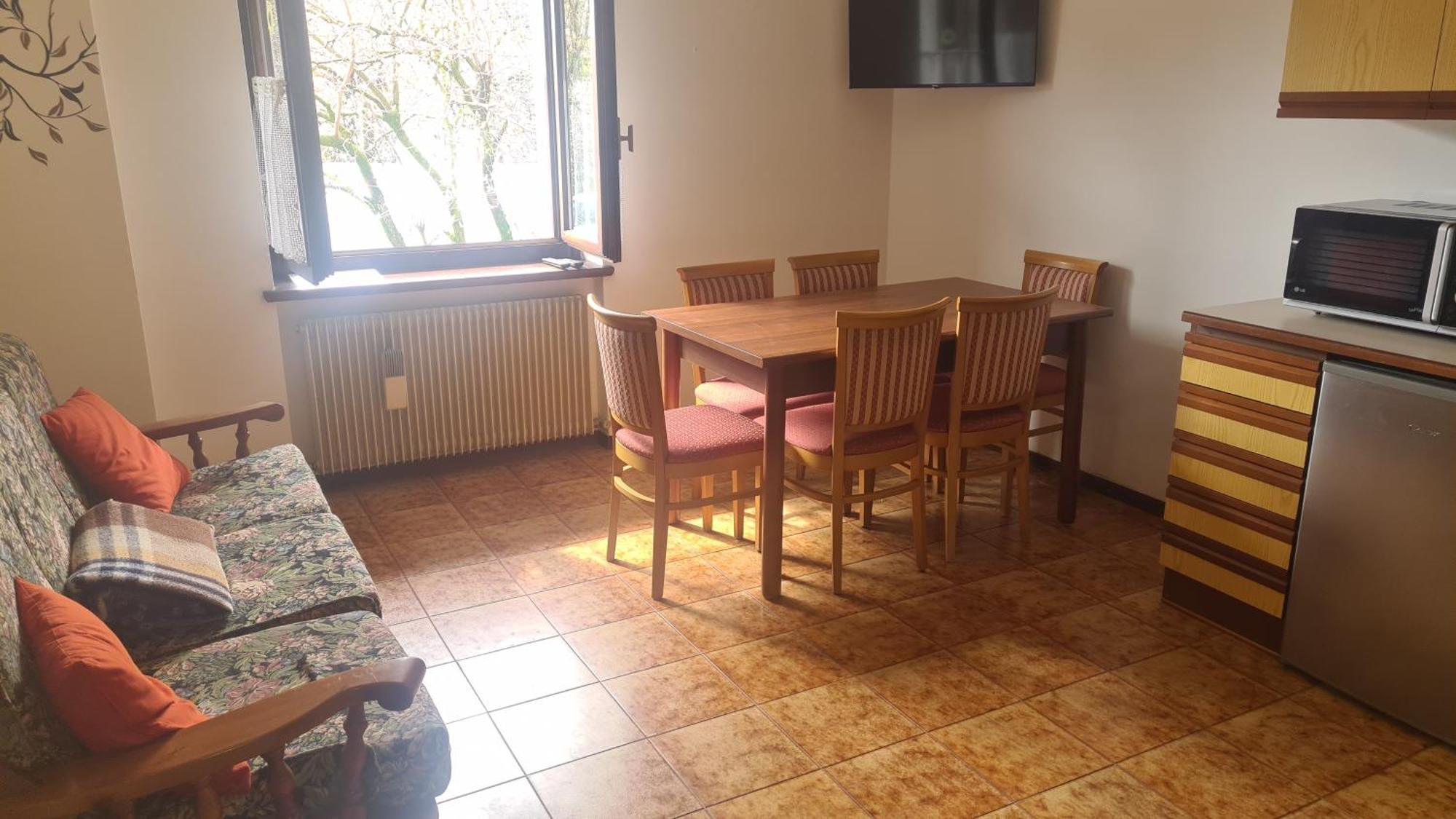 Appartement Bioledro Casa Lena à Mezzolago Extérieur photo
