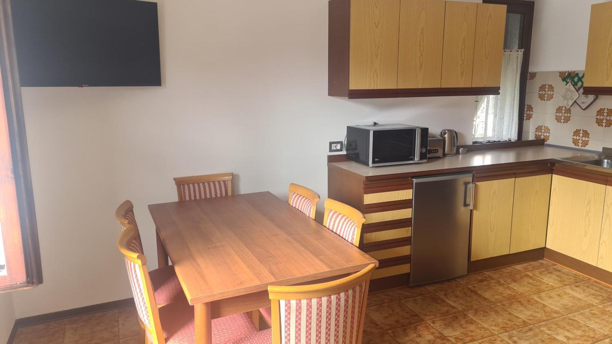 Appartement Bioledro Casa Lena à Mezzolago Extérieur photo