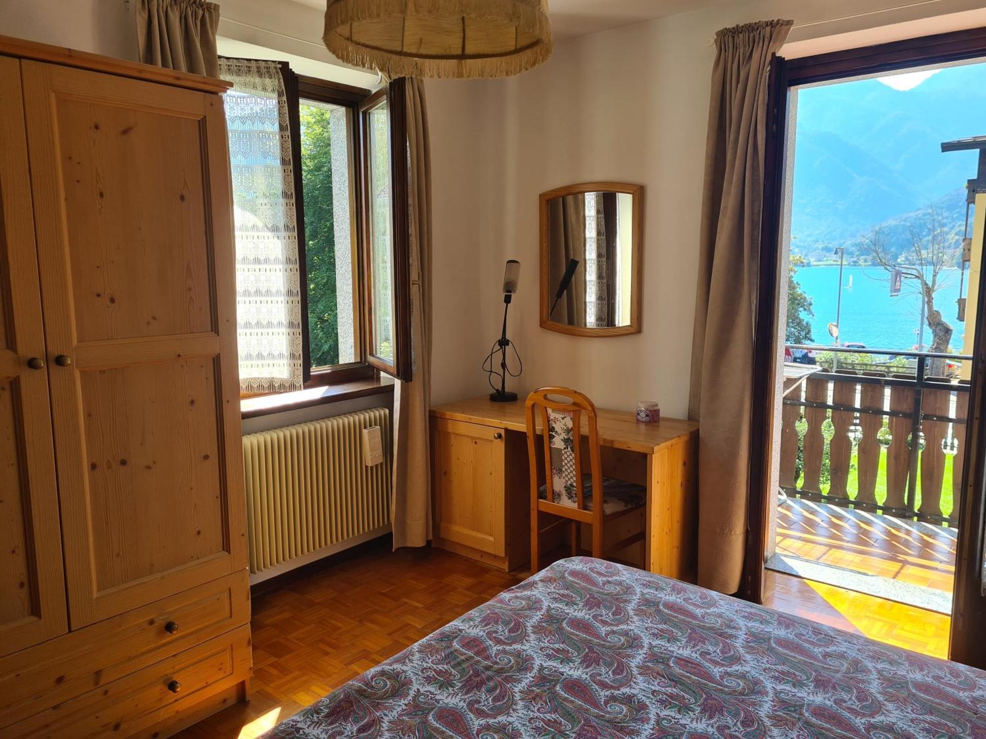 Appartement Bioledro Casa Lena à Mezzolago Extérieur photo